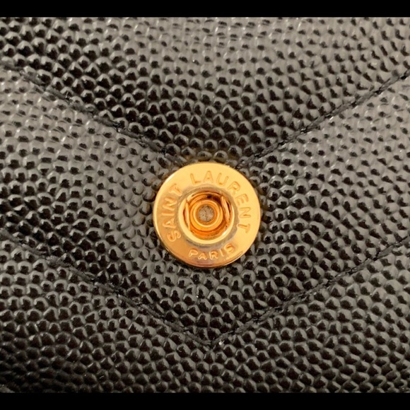 YSL Large Grain de Poudre Leather Flap Wallet - Picture 11 of 13